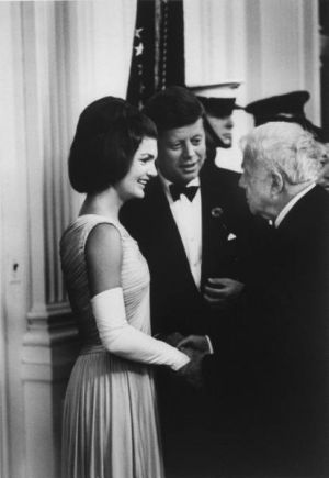 Pictures of Jackie Kennedy dress - jackie kennedy style - white house.jpg